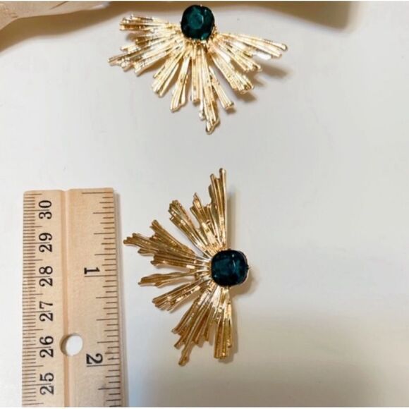 Green diamond flower earrings #203 - Picture 6 of 7